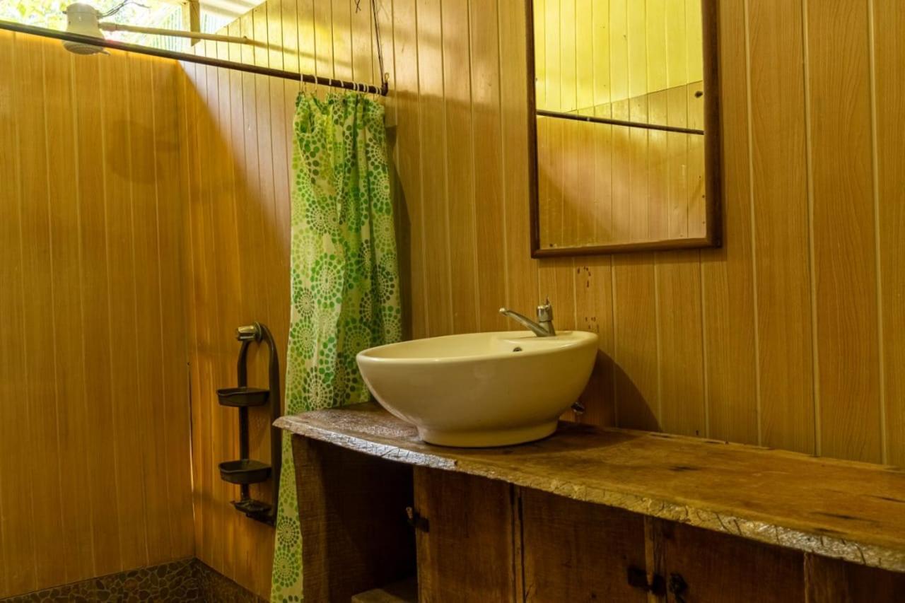 Los Paniquines Ecolodge Drakes Bay Exteriér fotografie